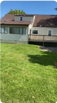 Building Photo - 664 Hoey Ave