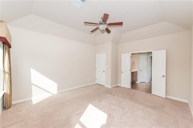 Building Photo - 117 Colthorpe Ln