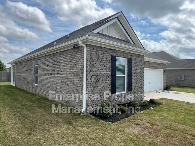 Building Photo - 265 Kipling Dr
