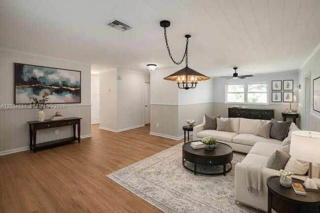 Building Photo - 16932 Calder Dr W