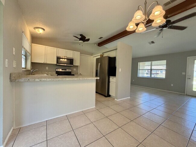 Building Photo - 12258 Foothill St