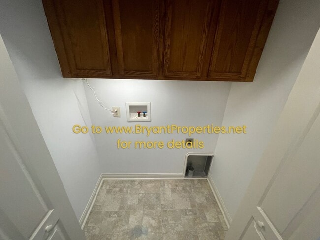 Building Photo - Gallatin - 3 Bedrooms 2 Baths