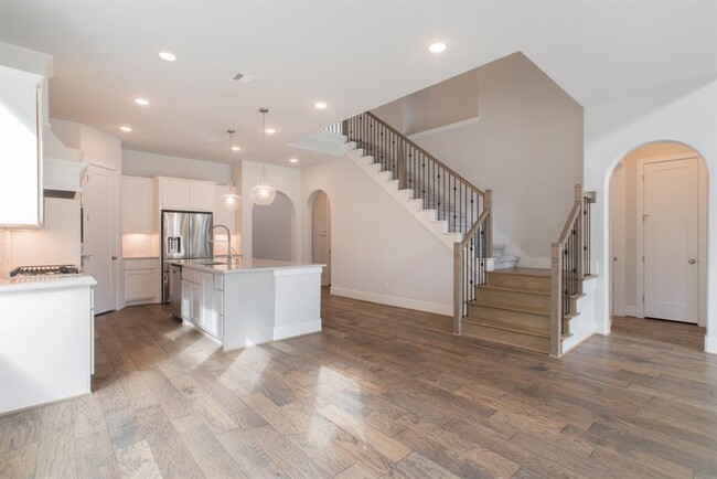 Building Photo - 16 Clearview Terrace Pl