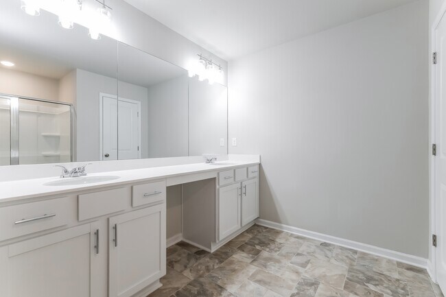 Building Photo - 3418 Sugarberry Dr
