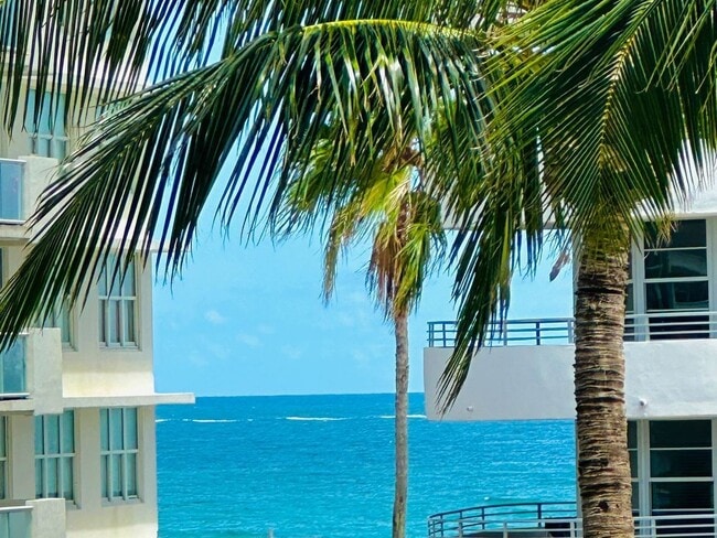 Building Photo - 1 Bedroom Condo in Miami Beach
