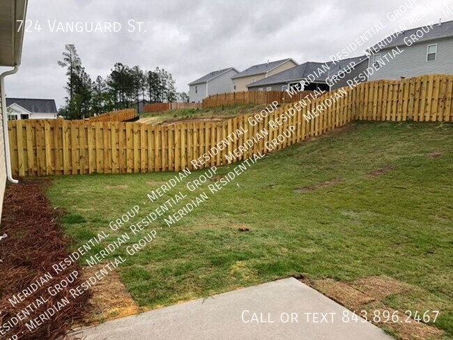 Building Photo - 4 Bd 2.5 Ba Home Located in Cannon Springs!