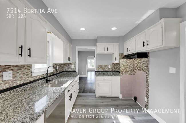 Building Photo - 7514 Bertha Ave