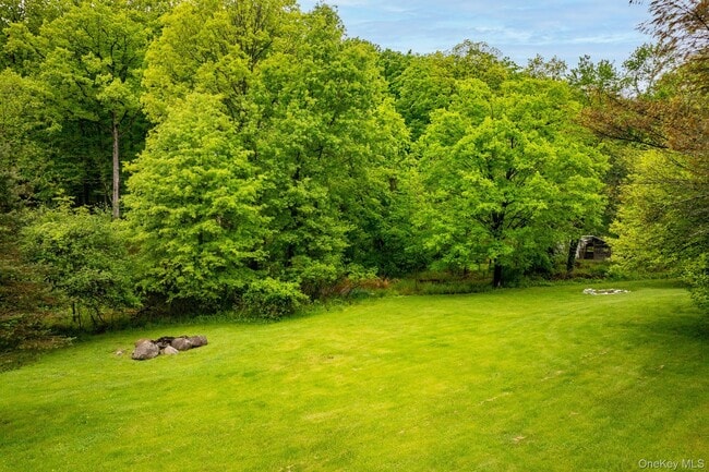 Building Photo - 831 County Rte 12