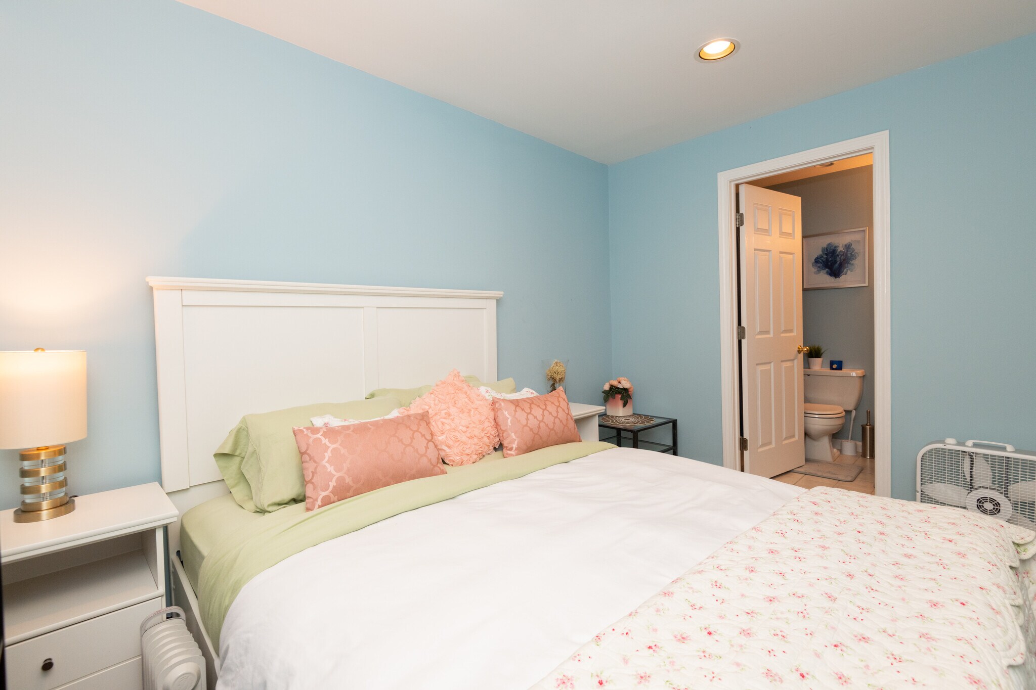 Building Photo - 178 Bishops Forest Dr