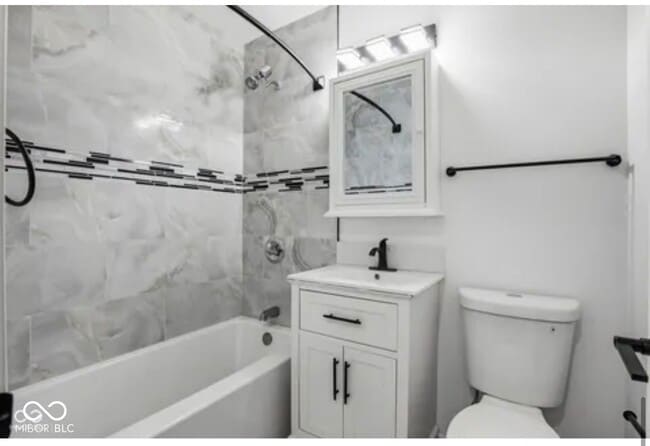 Building Photo - 5215 Southdale Dr