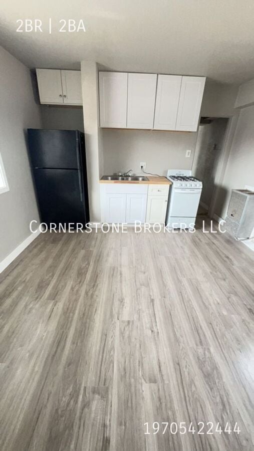 Building Photo - 1408 Edison St