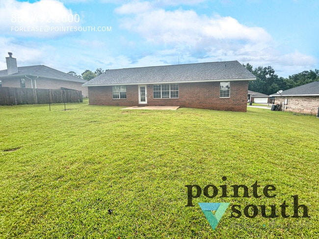 Building Photo - 11730 Madrone Ln