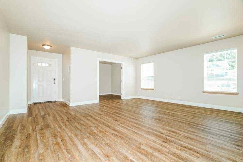 Building Photo - 17407 17th Ave E