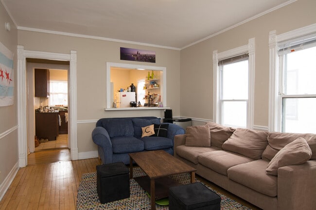 Building Photo - 1024 Foster St