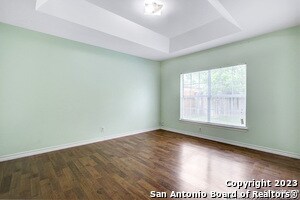 Building Photo - 5531 Ivanhoe St