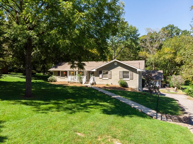 Building Photo - 4417 Saunders Ave