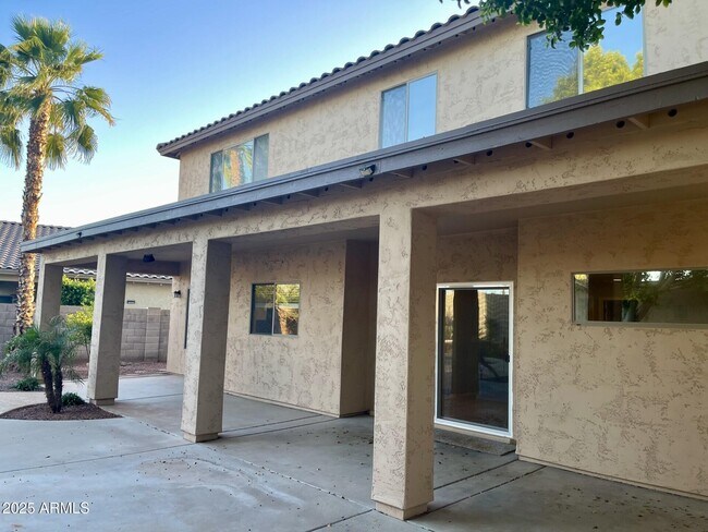 Building Photo - 3613 N 127th Dr