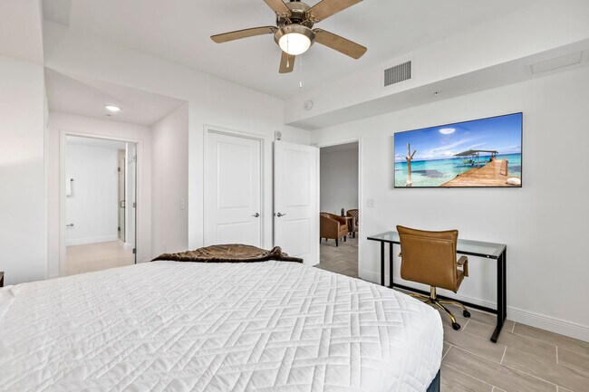 Building Photo - 701 Pilot Ln