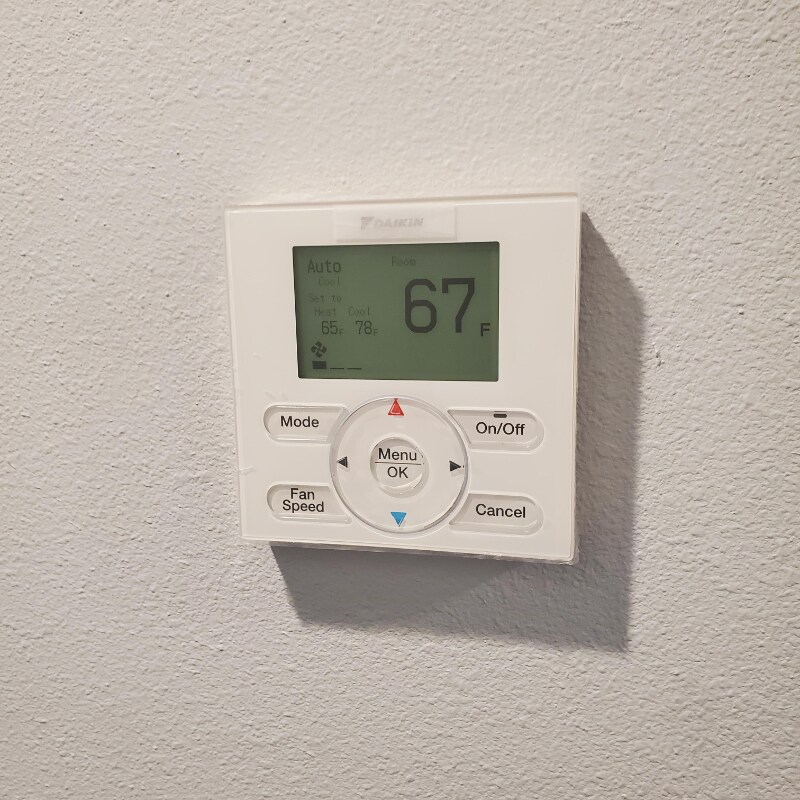 Building Photo - 9229 Kenwood Dr SW