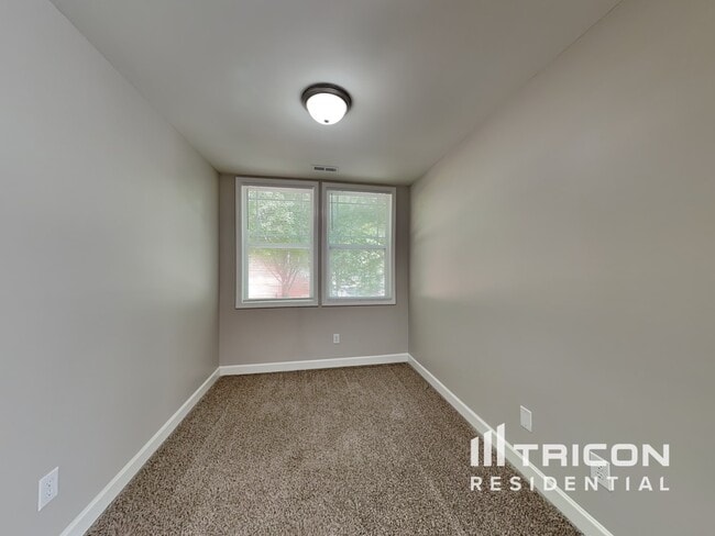 Building Photo - 12405 Walden Lea Dr