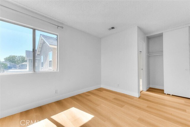 Building Photo - 3640 Honeyglen Way