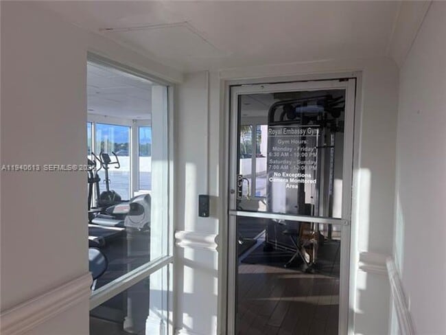 Building Photo - 5750 Collins Ave