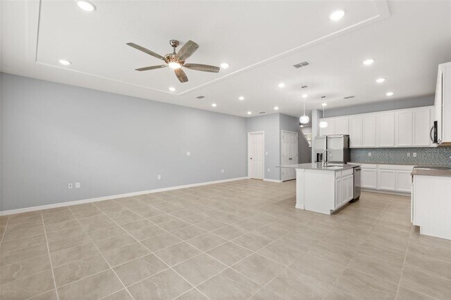 Building Photo - 7078 Twilight Bay Dr