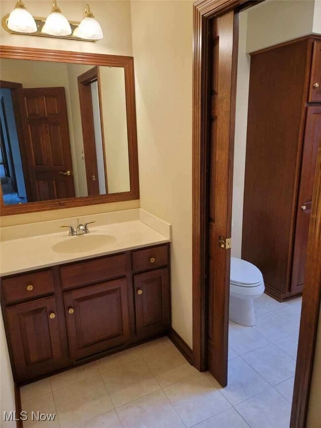 Building Photo - 4466 Forest Brooke Ct N