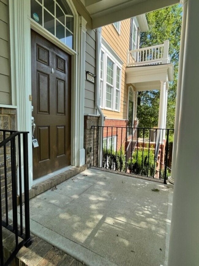 Building Photo - Beautiful 4 beds 3.5 baths in Baxter Village