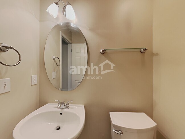 Building Photo - 347 Dogwood Creek Pl