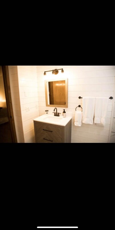 Building Photo - 6 Rancho Vista Ln