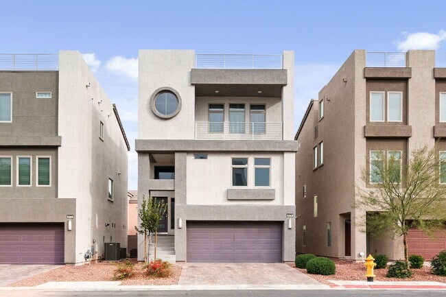 Building Photo - stunning 3-bedroom, 2.5-bathroom Tri Level Home