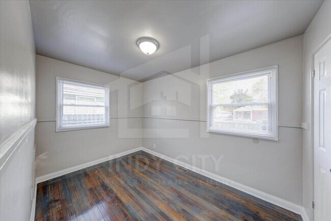 Building Photo - 64 S Galeston Ave