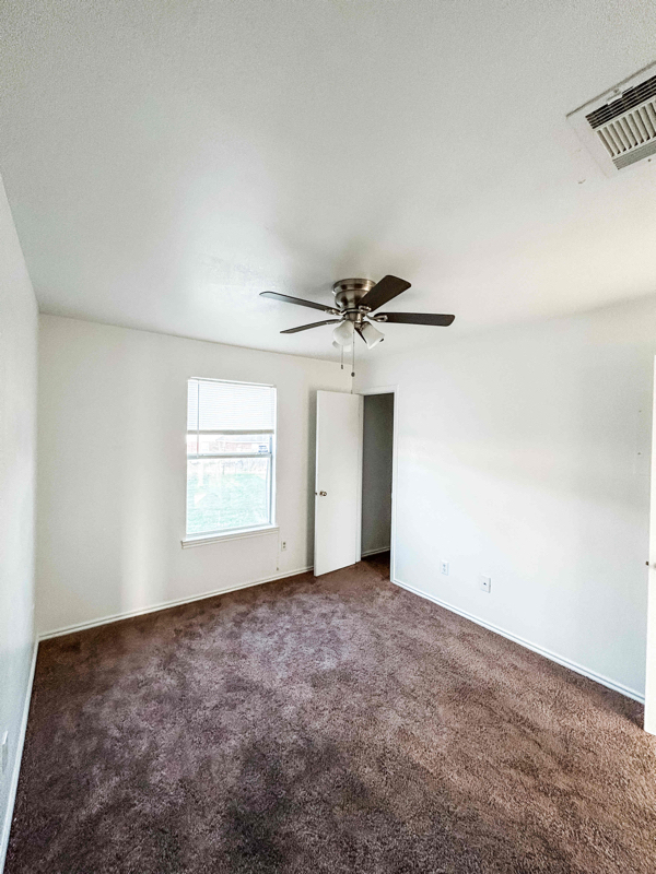 Building Photo - 1604 Windward Dr