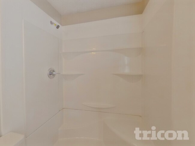 Building Photo - 20 Summerfield Ct