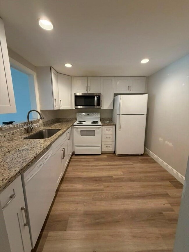 Building Photo - 408 NW 68th Ave