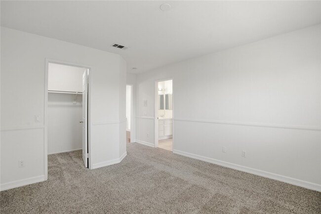 Building Photo - 1605 Rivendel Dr