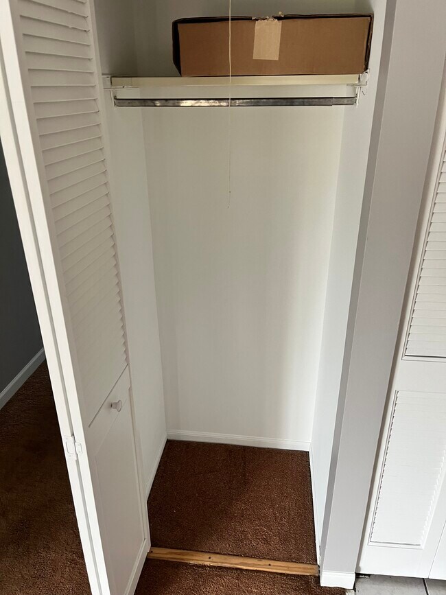 Building Photo - 346 Wilmington Dr