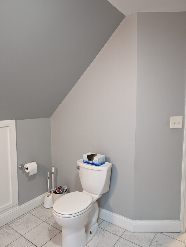 Building Photo - 11 Kearney St