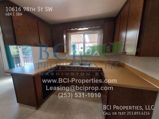 Building Photo - 10616 98th St SW