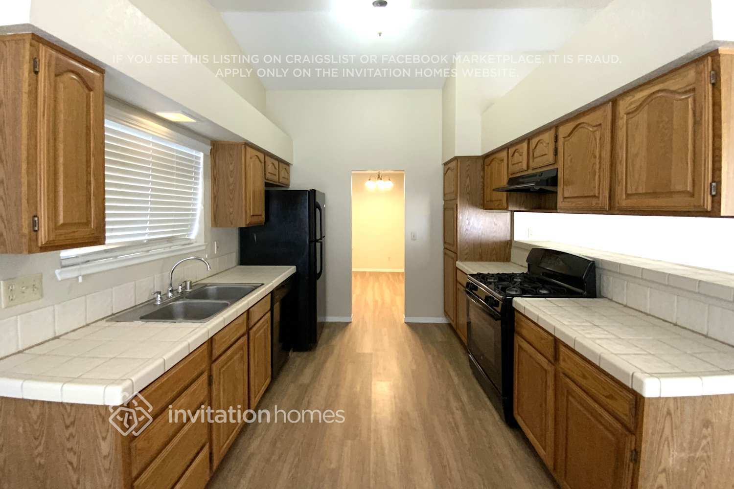 Building Photo - 4920 Evergreen Glen Dr