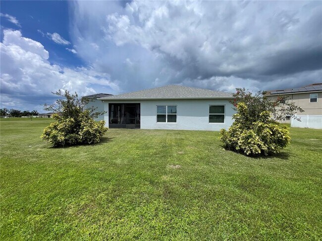 Building Photo - 300 Millstone Ct