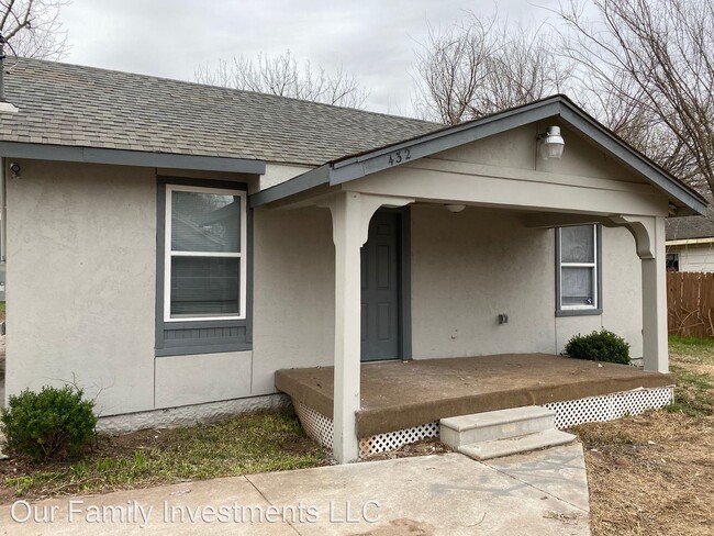 Primary Photo - 4 br, 1.5 bath House - 637 E 52Nd St N.