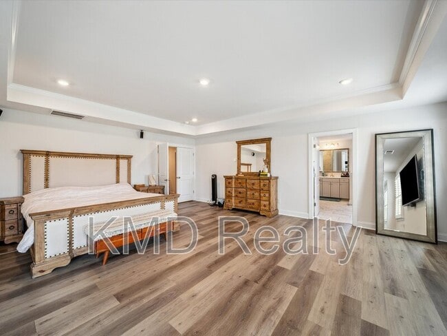 Building Photo - 6112 Willow Pin Ln