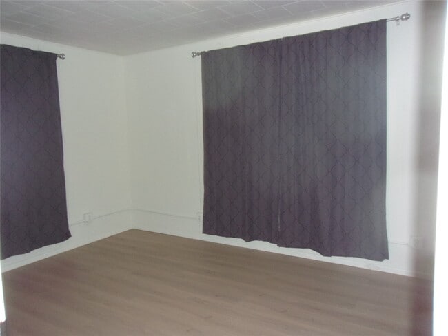 Building Photo - 1539 Jerrell Coffee Rd