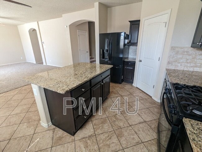 Building Photo - 2035 Ferndale Rd SE