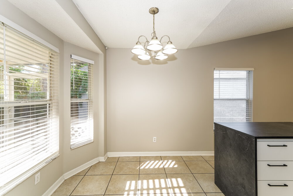 Building Photo - 4313 Longshore Dr