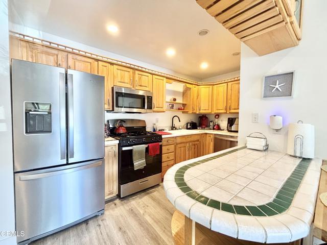 Building Photo - 550 Ebbtide Cir