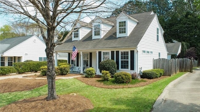 Building Photo - 2041 Greenhill Pass