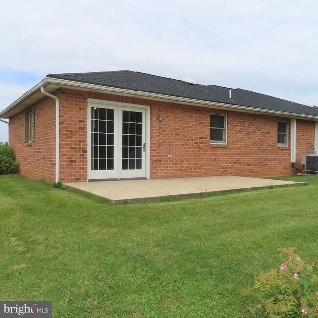 Building Photo - 14108 Timothy Dr